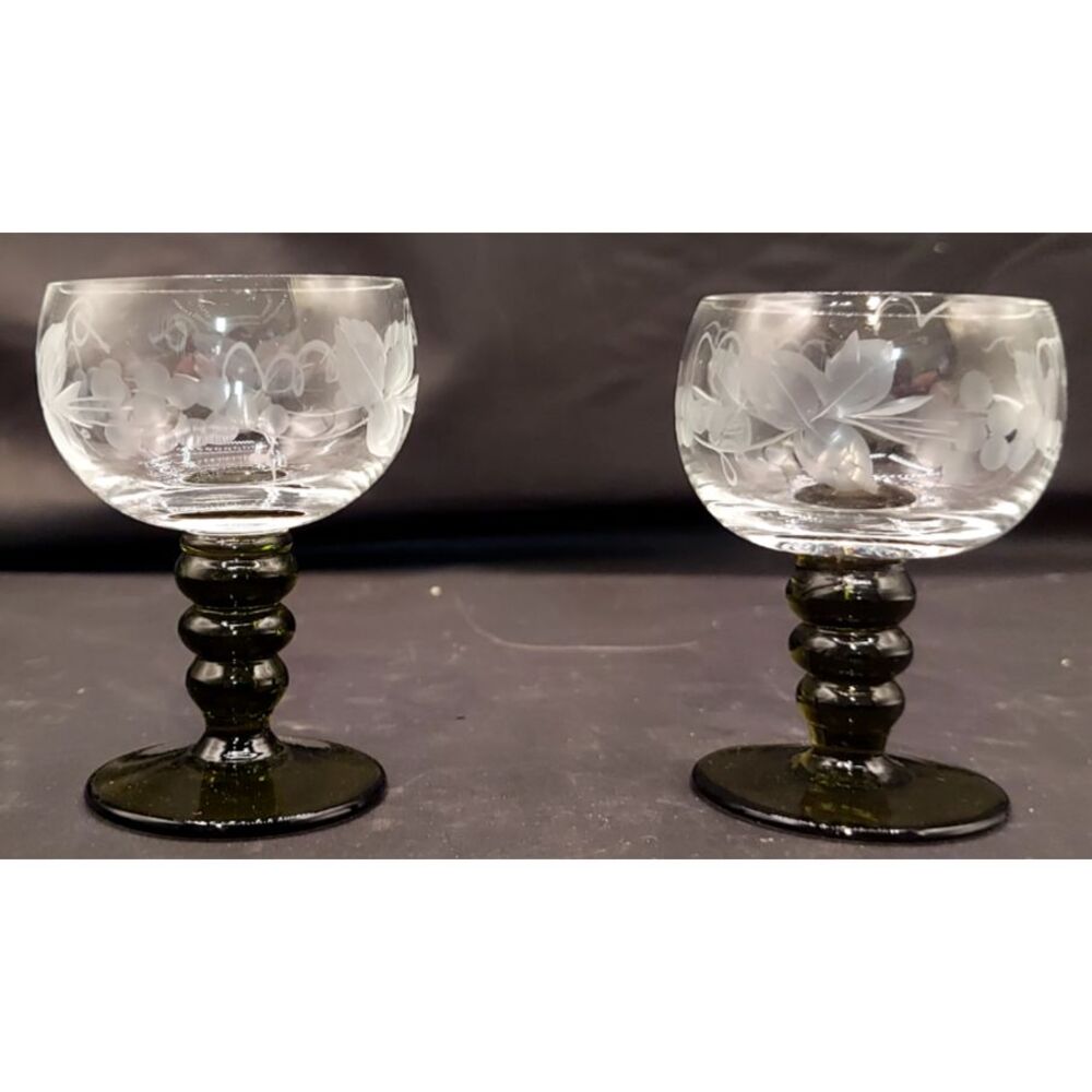 RARE VTG MCM Romer Etched Wine (2) Glasses Green Art Deco‎ Fleur-De-Lis Marking